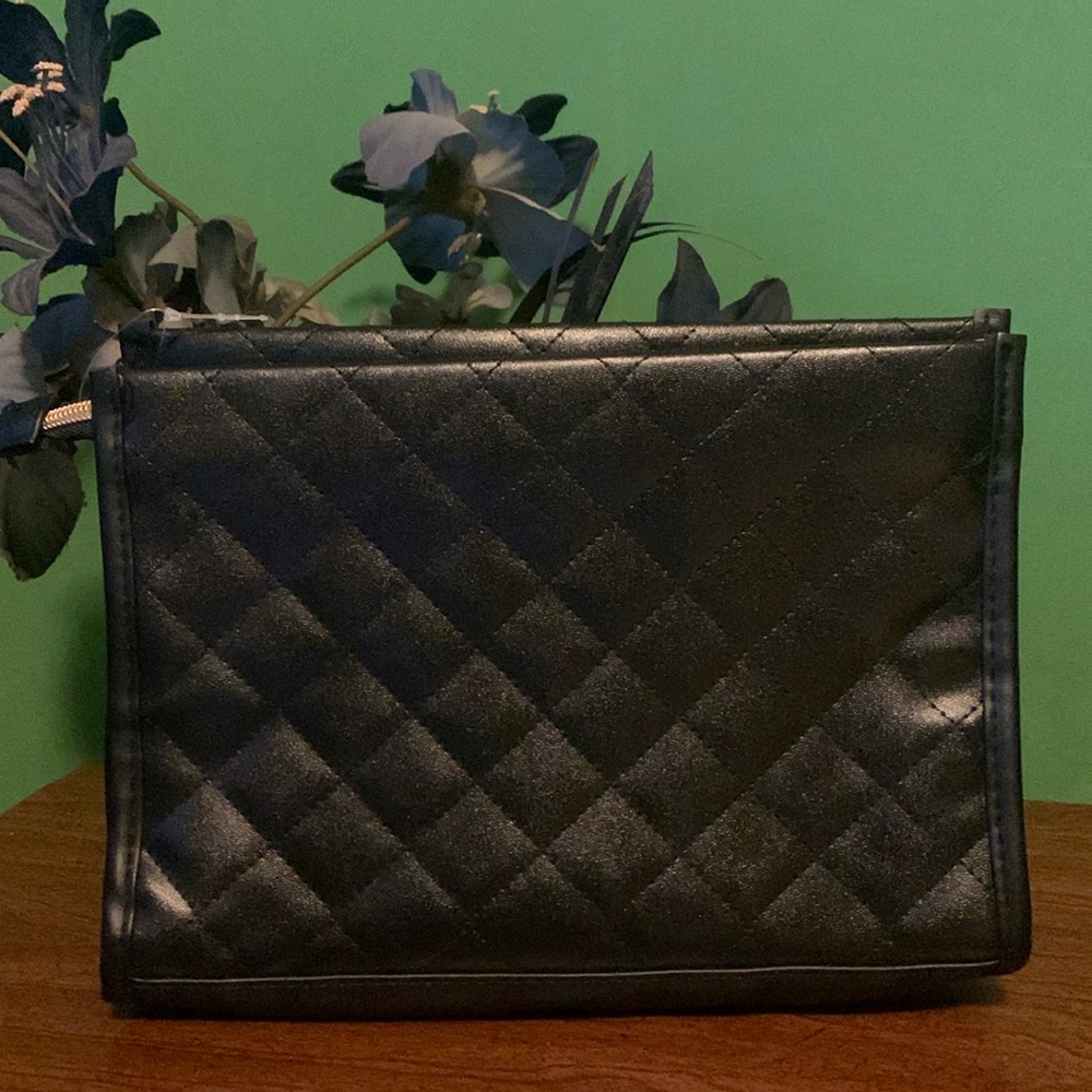 *5/$5* NWOT No Label Black Patchwork Clutch